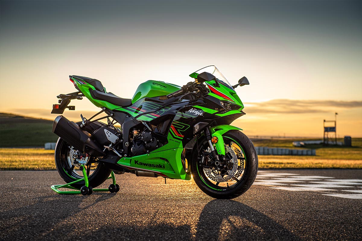 Ficha técnica da Kawasaki Ninja ZX-6R 2025