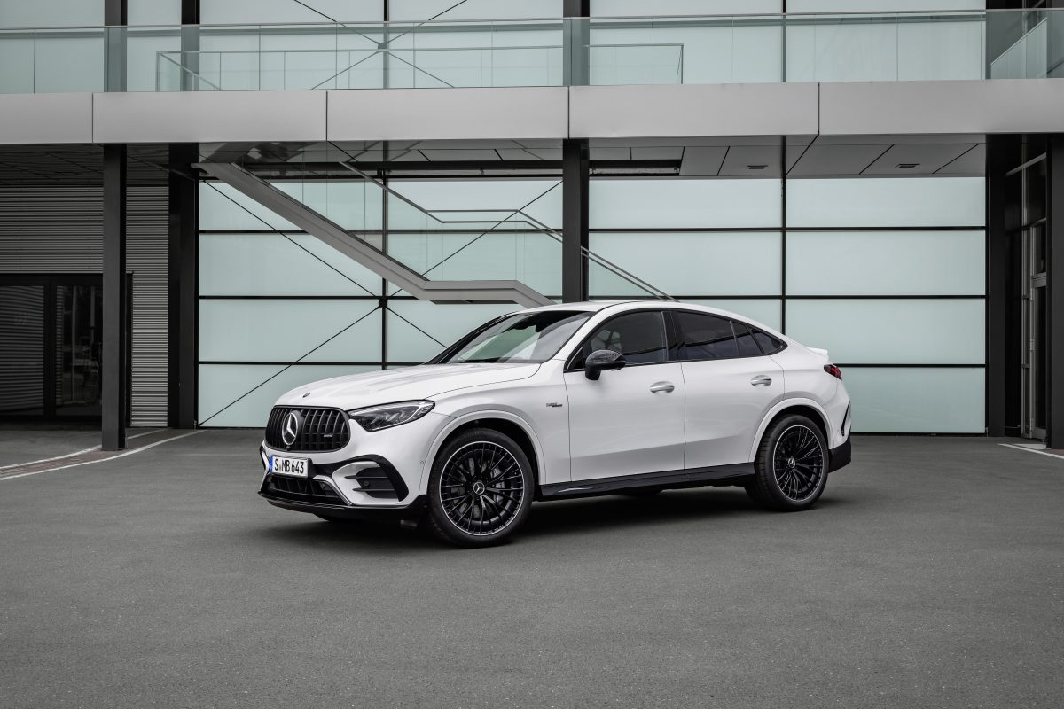 Novo Mercedes-AMG GLC 43 4Matic Coupé já está no Brasil: veja o que ele é capaz de entregar