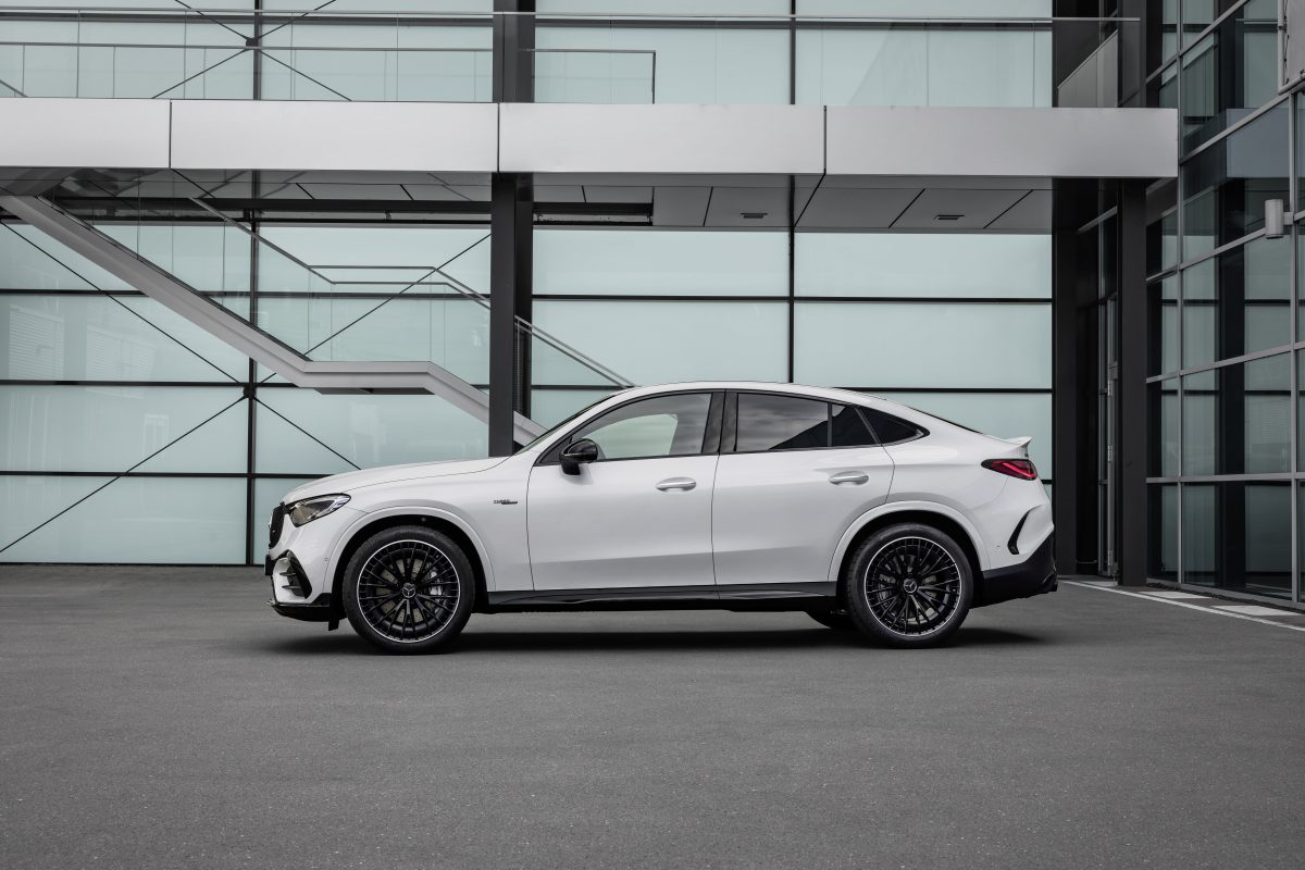 Novo Mercedes-AMG GLC 43 4Matic Coupé já está no Brasil: veja o que ele é capaz de entregar