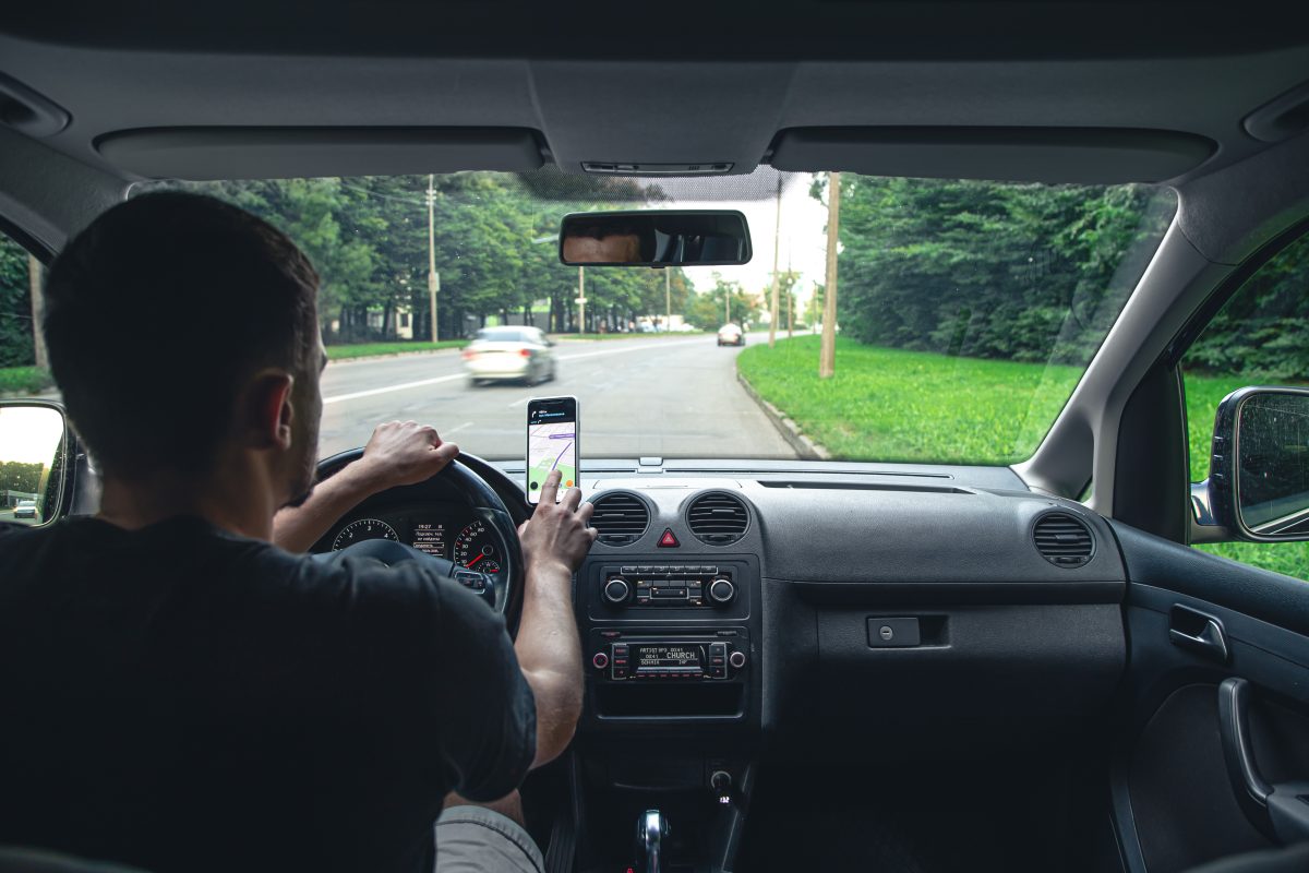 PL prevê que motoristas EAR possam ter limite de até 80 pontos na CNH