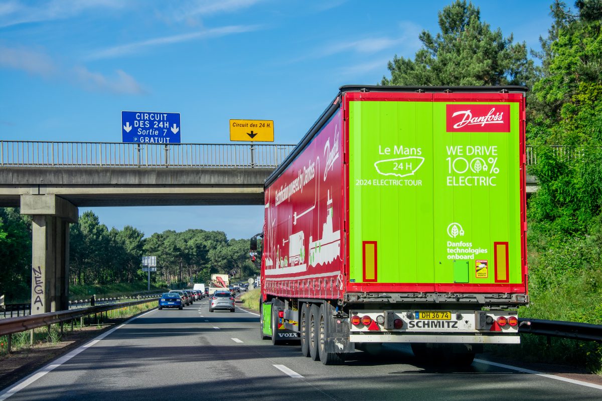 Maior viagem rodoviária elétrica do mundo: caminhão elétrico vai da Dinamarca até a França