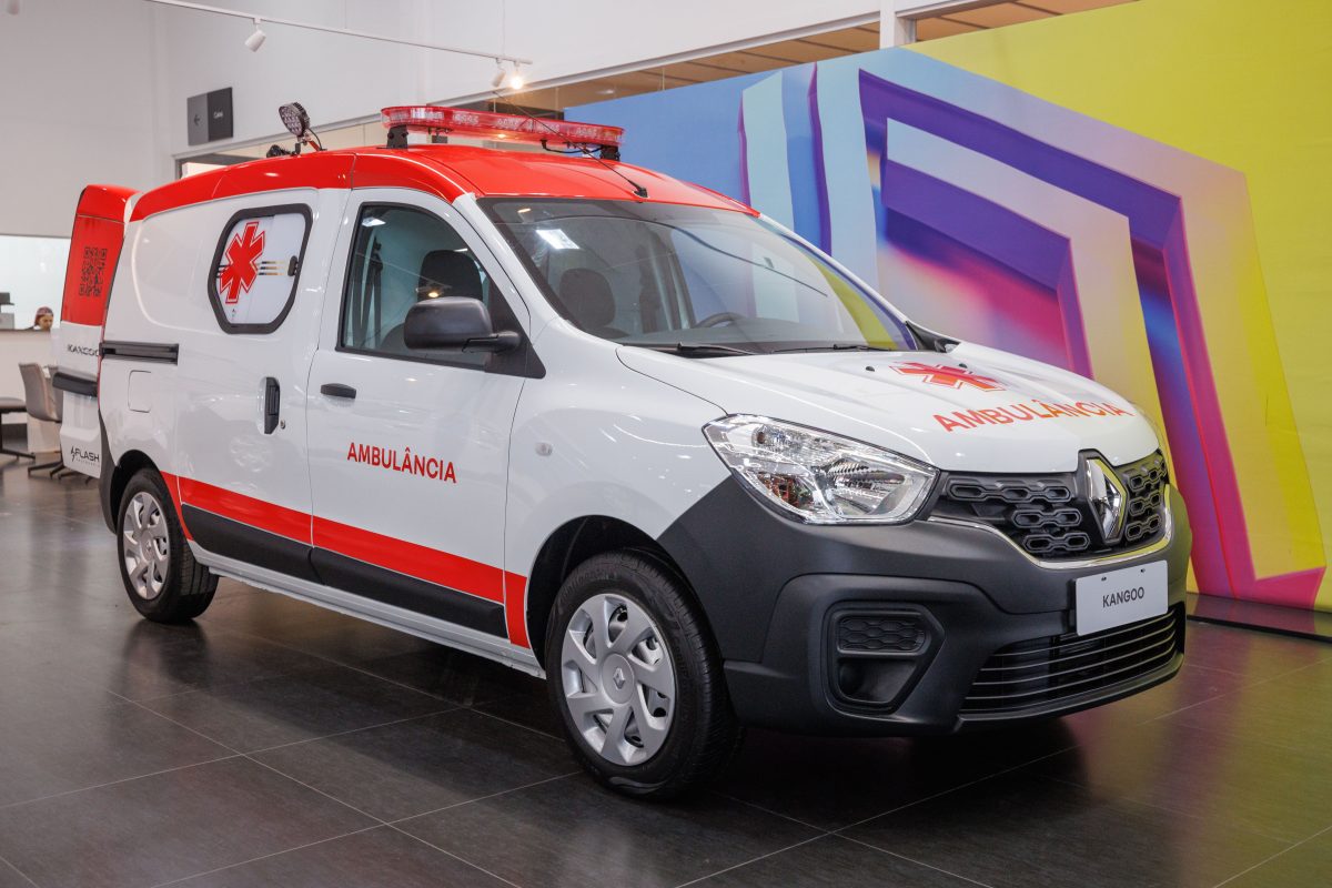 Novo Renault Kangoo ganha "roupa nova" através de novas versões; confira!