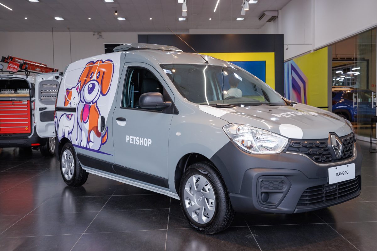 Novo Renault Kangoo ganha "roupa nova" através de novas versões; confira!