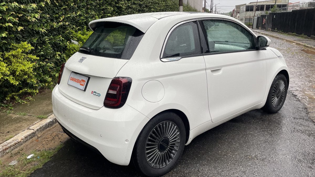 Para quais carros fugir se precisar de espaço?  Foto: Nicole Santana/Garagem360