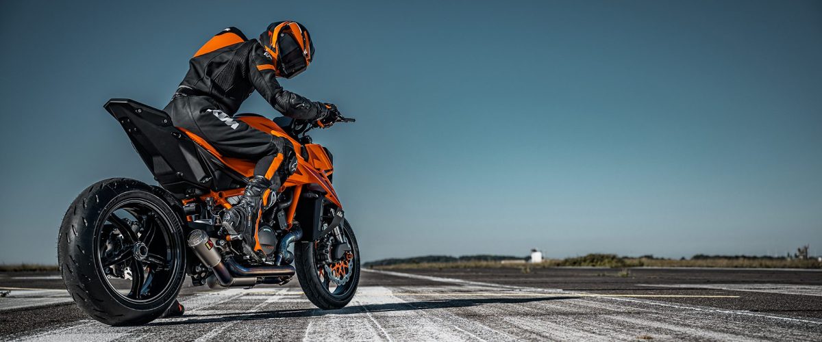 Ficha técnica da KTM 1390 Super Duke R Evo 2024