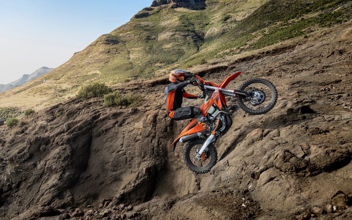 Ficha técnica da KTM 350 EXC-F 2025