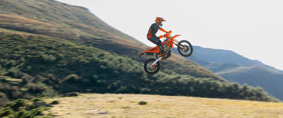 Ficha técnica da KTM 450 EXC-F 2025