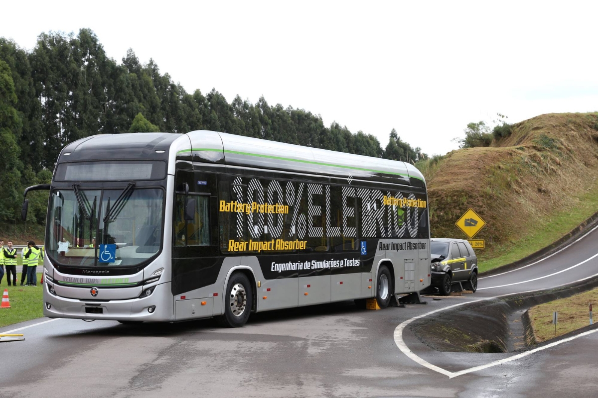 Novo ônibus elétrico da CBMM, Toshiba e Volkswagen carrega 80% em 10 minutos