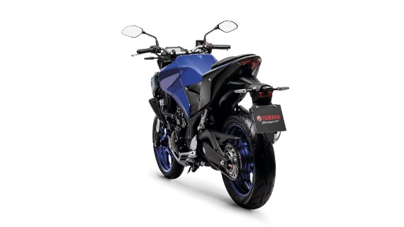 Ficha técnica da Yamaha MT-03 2025