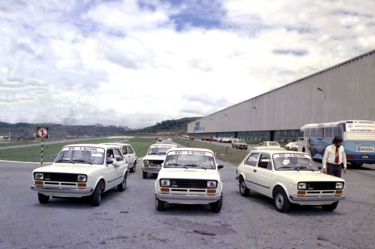 Fiat 147 foi o primeiro carro movido a etanol produzo em larga escala no mundo - Foto: Divulgação