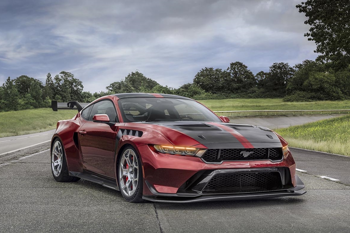 Ford Mustang CTD tem vendas iniciadas e interior revelado