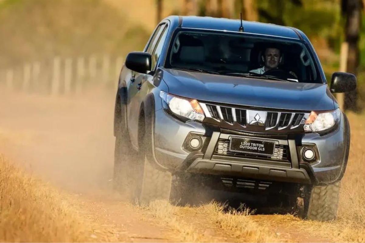 Modelo Mitsubishi L200 Triton Outdoor que é vendido nas concessionárias para o público geral - Foto: divulgação