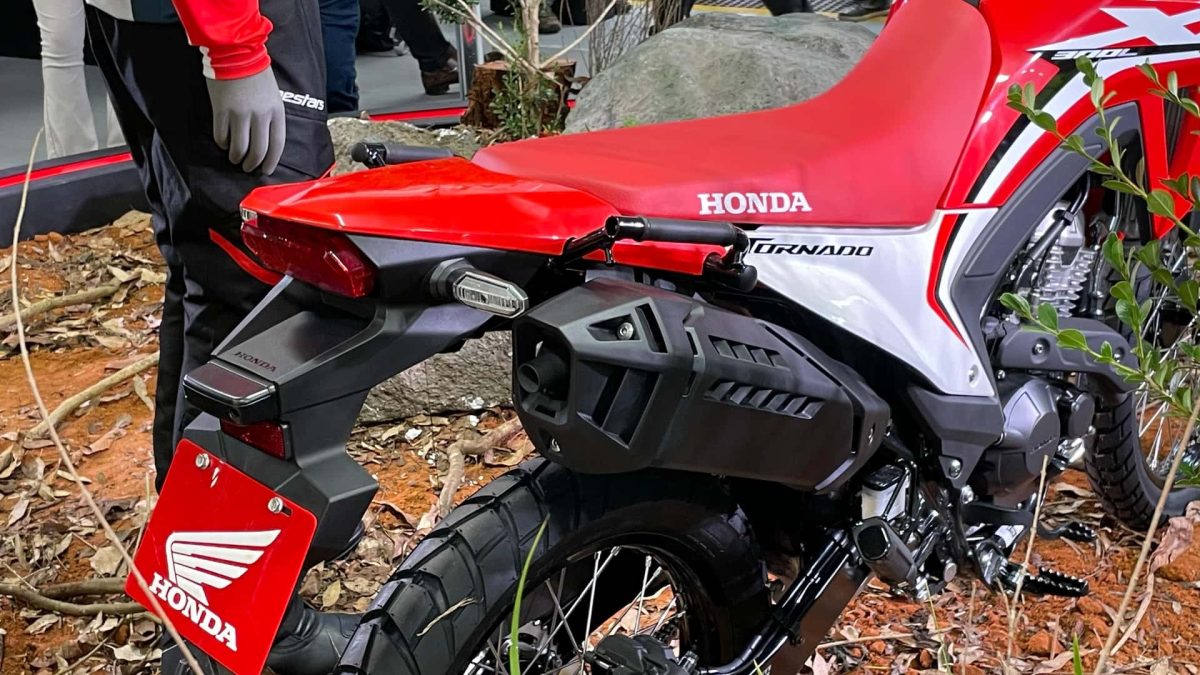 Honda XR 330L Tornado - Foto: Divulgação