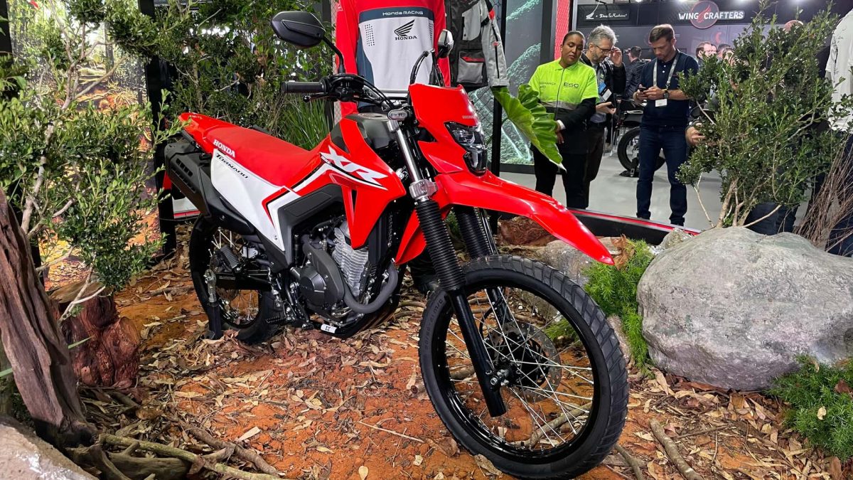 Honda XR 330L Tornado – Foto: Divulgação