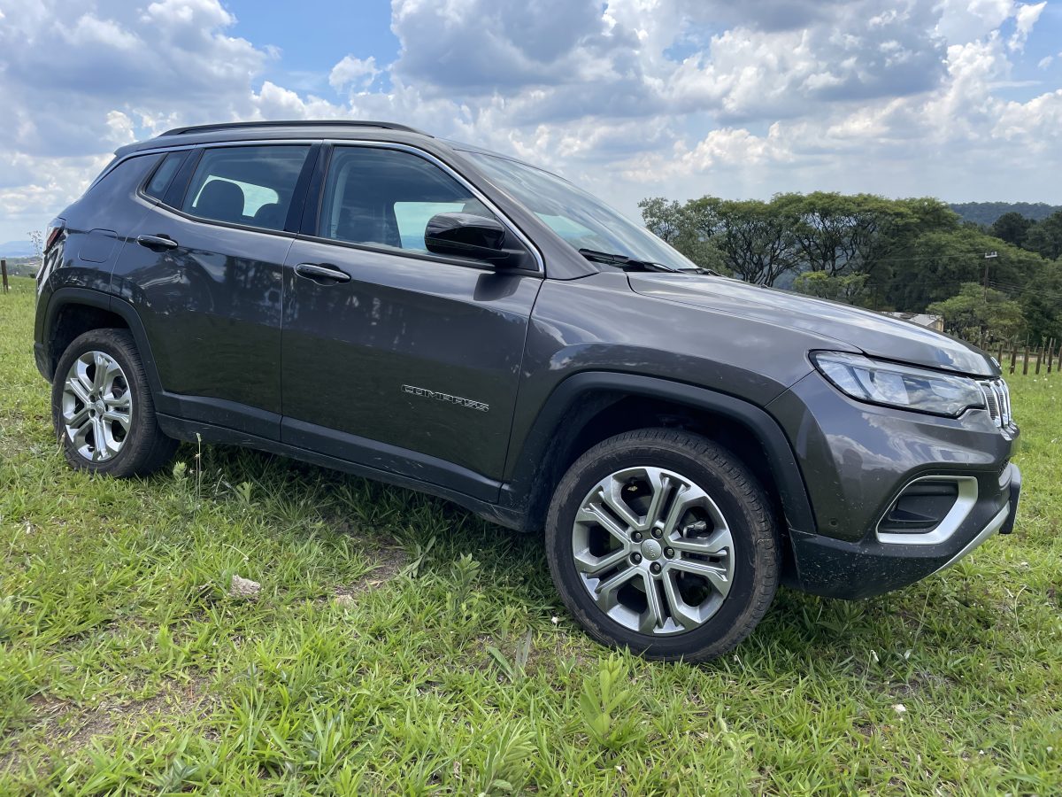 Jeep Compass Longitude - Foto: Nicole Santana/ Garagem360