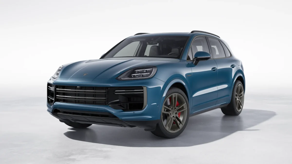 Porsche Cayenne Turbo E-Hybrid 2025: a combinação do motor V8 com sistema híbrido plug-in