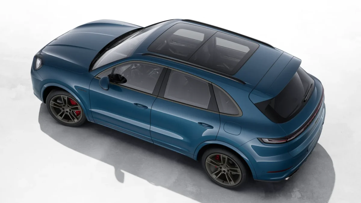 Ficha técnica do Porsche Cayenne Turbo E-Hybrid 2025