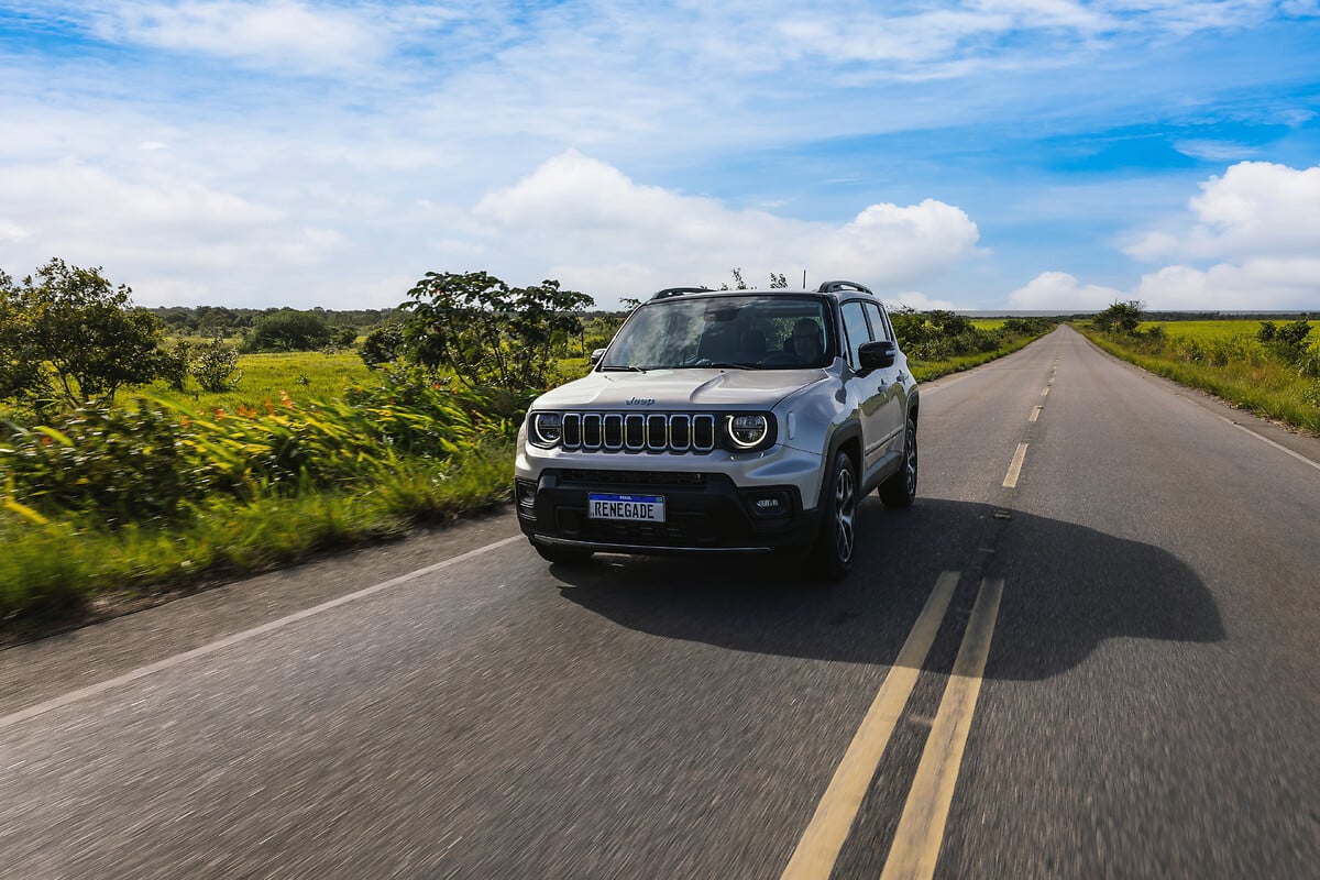 Ficha técnica do Jeep Renegade Sahara 2025