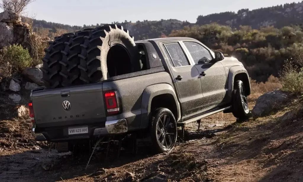 Tradicional Festival do Peão de Barretos tem Volkswagen Amarok como veículo oficial do evento