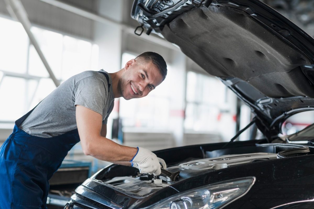 Dia dos pais: 10 dicas essenciais de manutenção automotiva para os amantes de carros