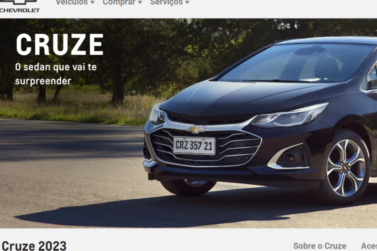 Cruze ainda está à venda no site da montadora - Print- Garagem360