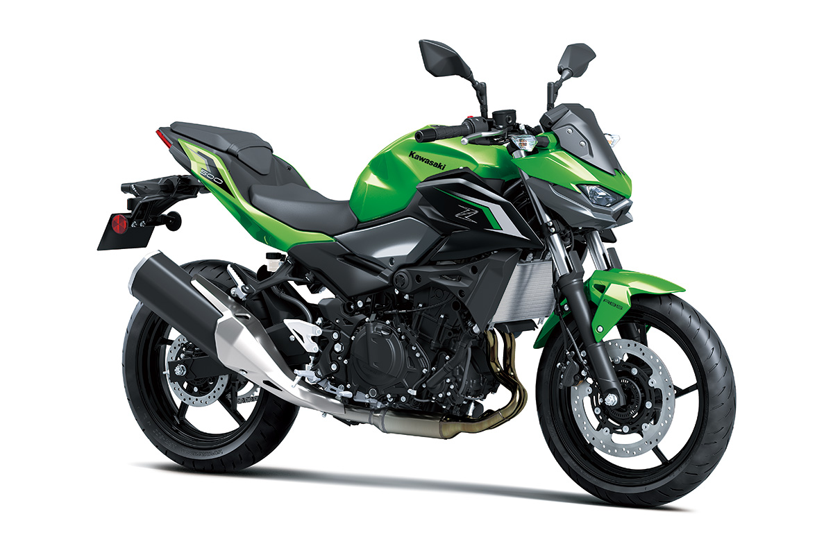 Kawasaki Z500 2025: estilo agressivo com um desempenho dinâmico