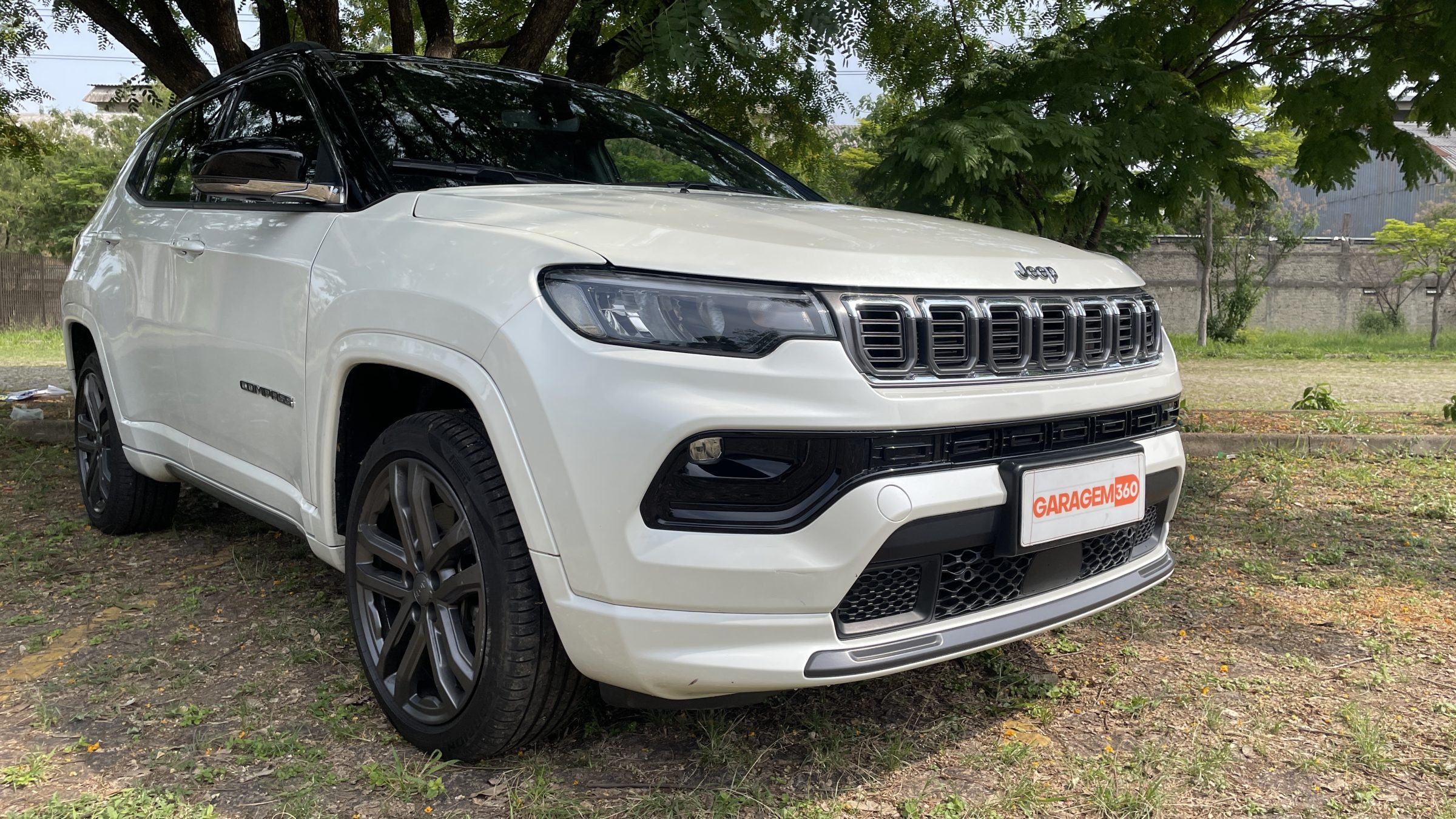 Jeep Compass Overland 4x4 2025 é o SUV 