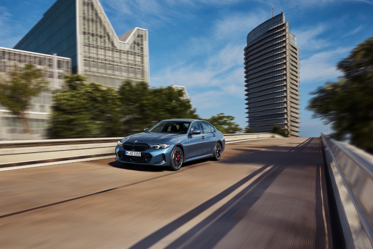 BMW 330e M Sport – Foto: divulgação