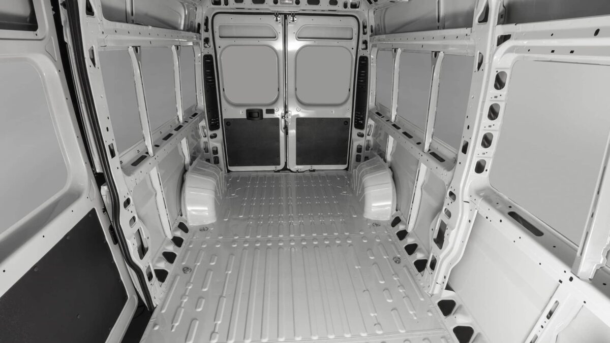 Ficha técnica do Fiat Ducato Cargo 2025