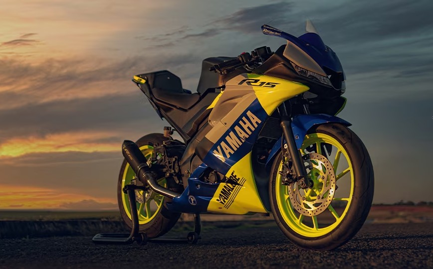 Ficha técnica da Yamaha R15 2025