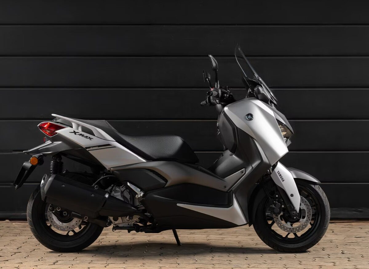 Ficha técnica da Yamaha XMax 2025