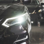 Lei do Farol: entenda a regra de pista simples e dupla para fugir da multa