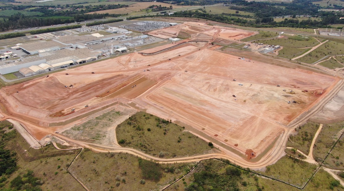 Toyota lança pedra fundamental para sua segunda fábrica em Sorocaba