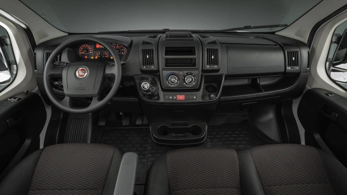 Ficha técnica do Fiat Ducato Minibus Comfort 2025