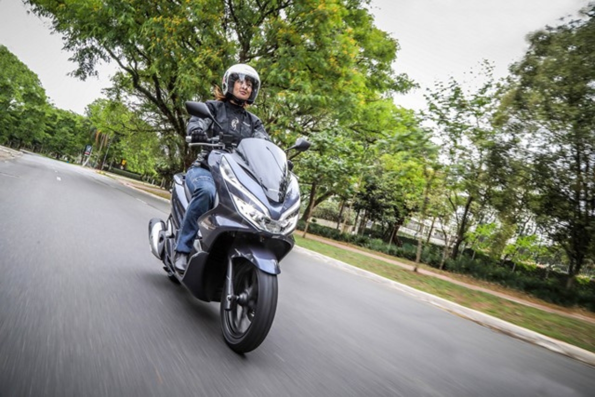 Honda PCX 150 – Foto: divulgação