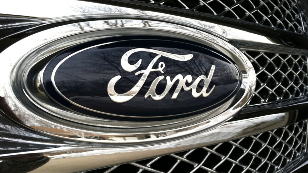 Cerca de 4.000 funcionários da Ford devem ficar sem emprego até 2027