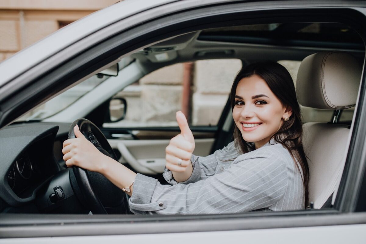 Nova CNH categoria B 2025 para carros automáticos; como vai funcionar?