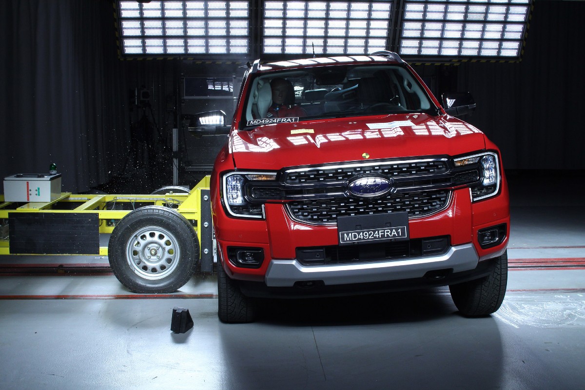 Ford Ranger mostra que recebeu nota 5 em segurança pelo Latin NCAP