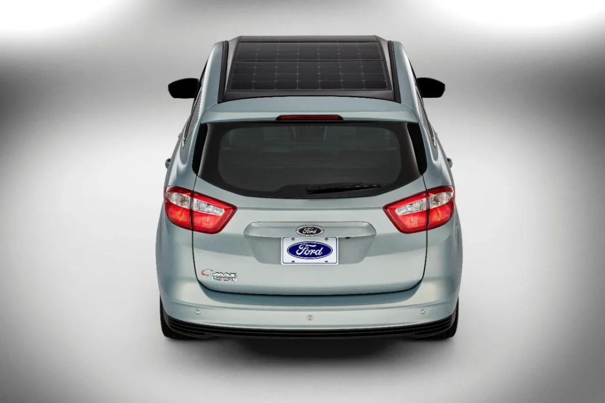 Ford C-Max Energi – Foto: Divulgação