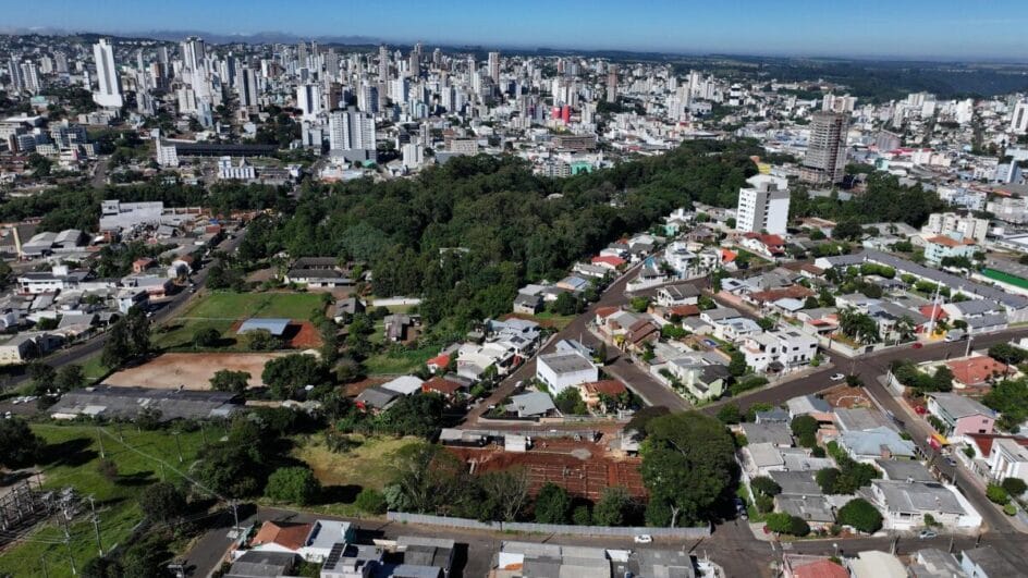 Detran comunica multa de R$ 195,23 para estacionamento rotativo em cidade de SC a partir de 02/2025