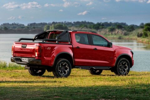 Chevrolet S10 com até R$ 47,5 mil de desconto para CNPJ em julho: veja os preços imperdíveis