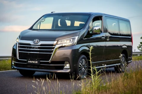 Toyota retoma produção na Argentina após pausa e revela novos planos para o Brasil