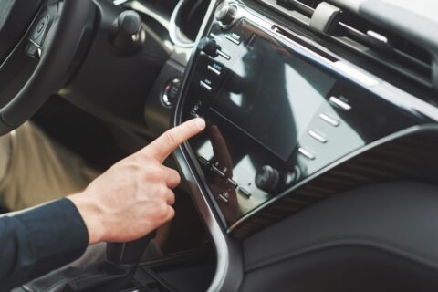 6 mitos e verdades sobre o uso do ar-condicionado no carro: você vai se surpreender!