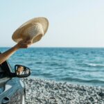 Vai viajar para praia? Saiba como evitar danos da maresia no seu carro