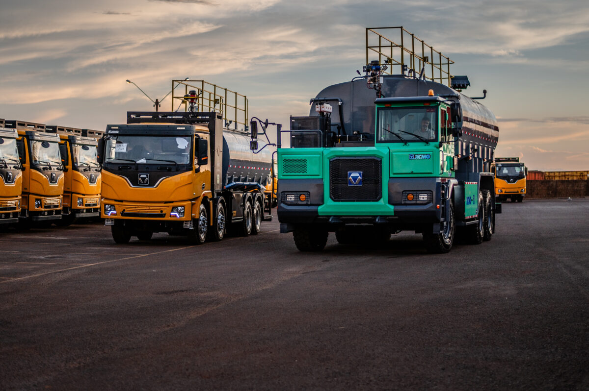 XCMG lança primeiro caminhão pipa 100% elétrico do Brasil - Foto: Divulgação