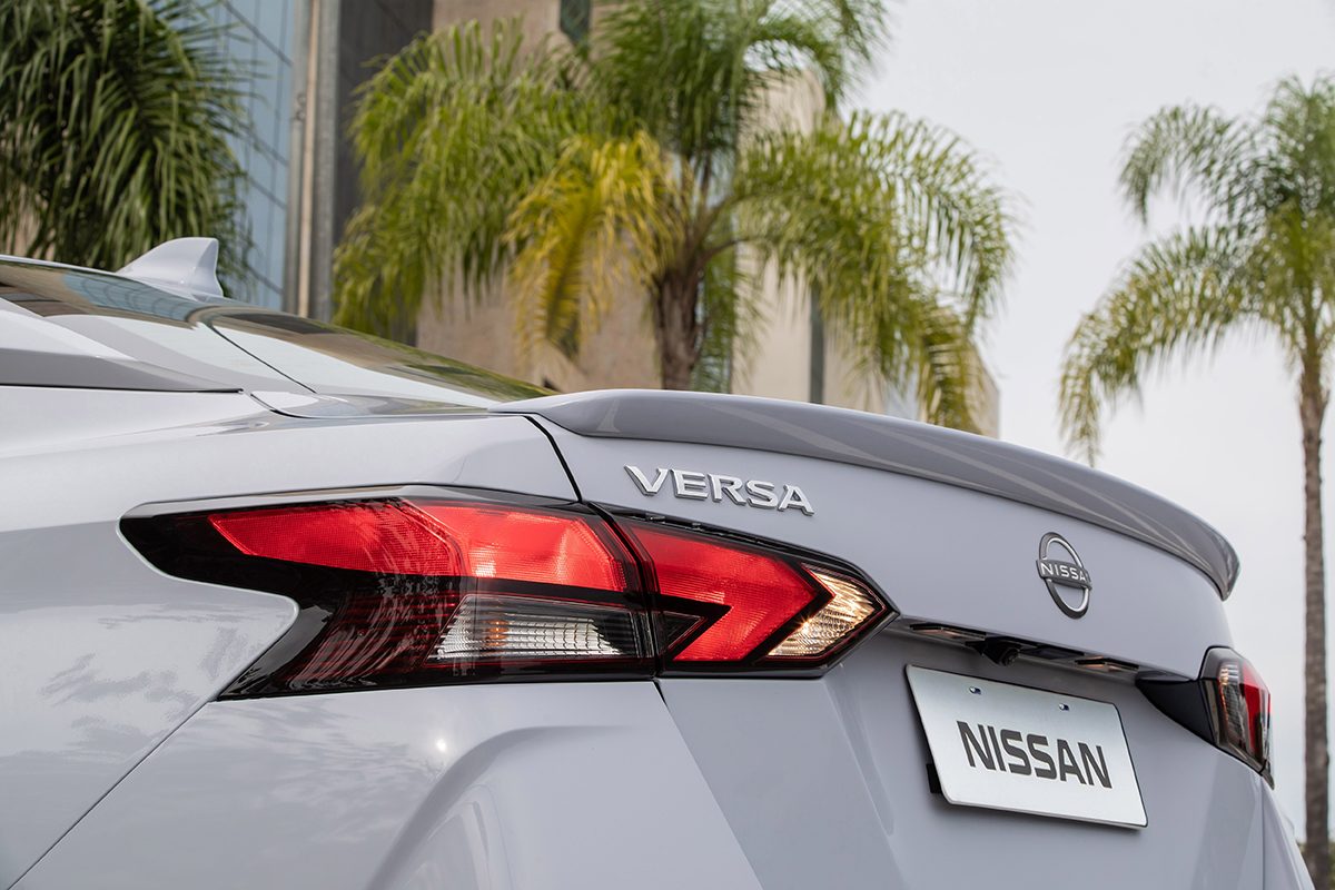 Nissan versa está prestes a sair de linha, mas ainda é líder de vendas