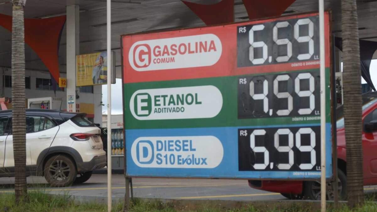 Forma de pagamento pode aumentar custos com combustíveis - Foto: Correio Braziliense