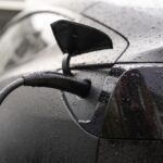 Produção de carros elétricos vai dobrar empregos no Brasil; entenda
