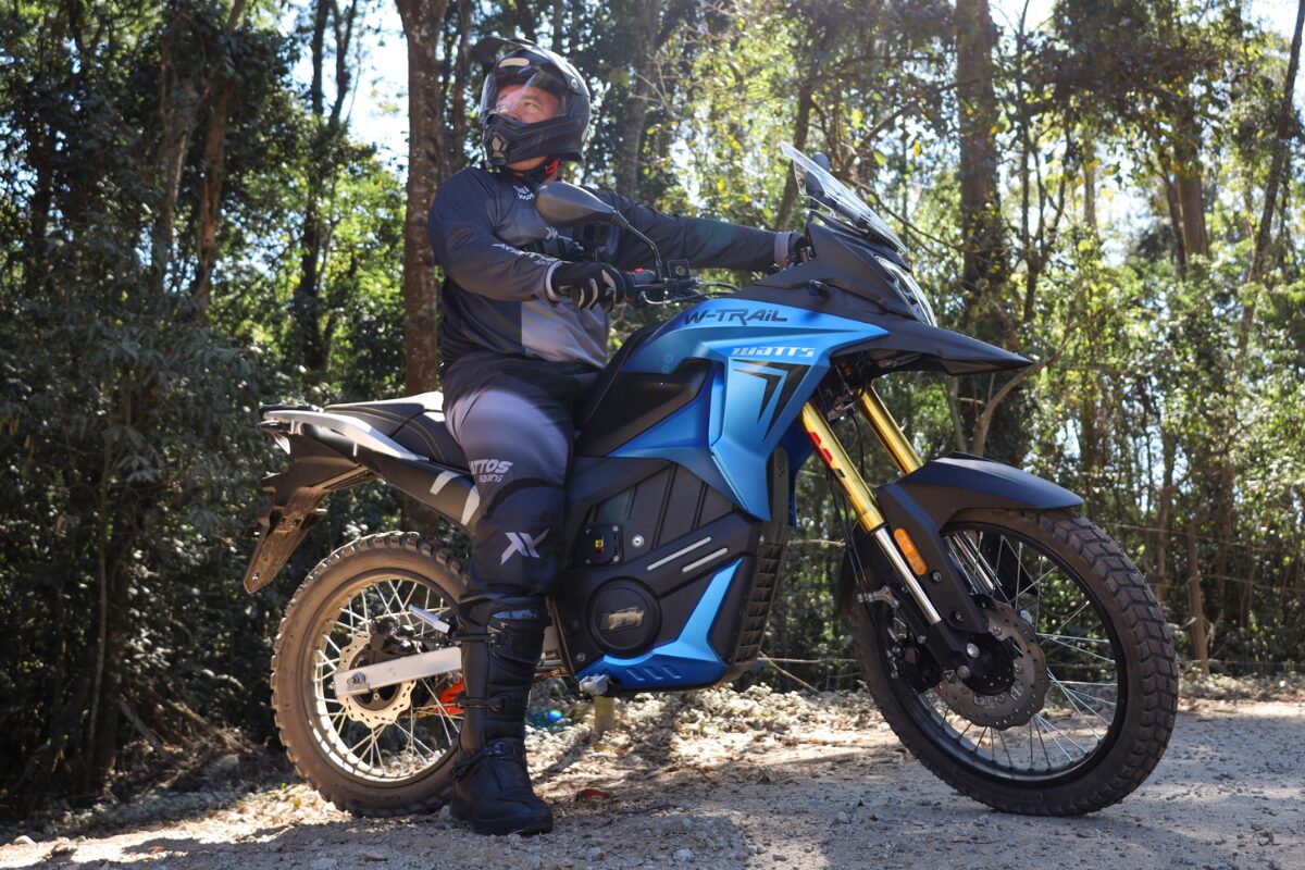 Watts W-Trail é uma moto elétrica pronta para qualquer parada - Foto: divulgação