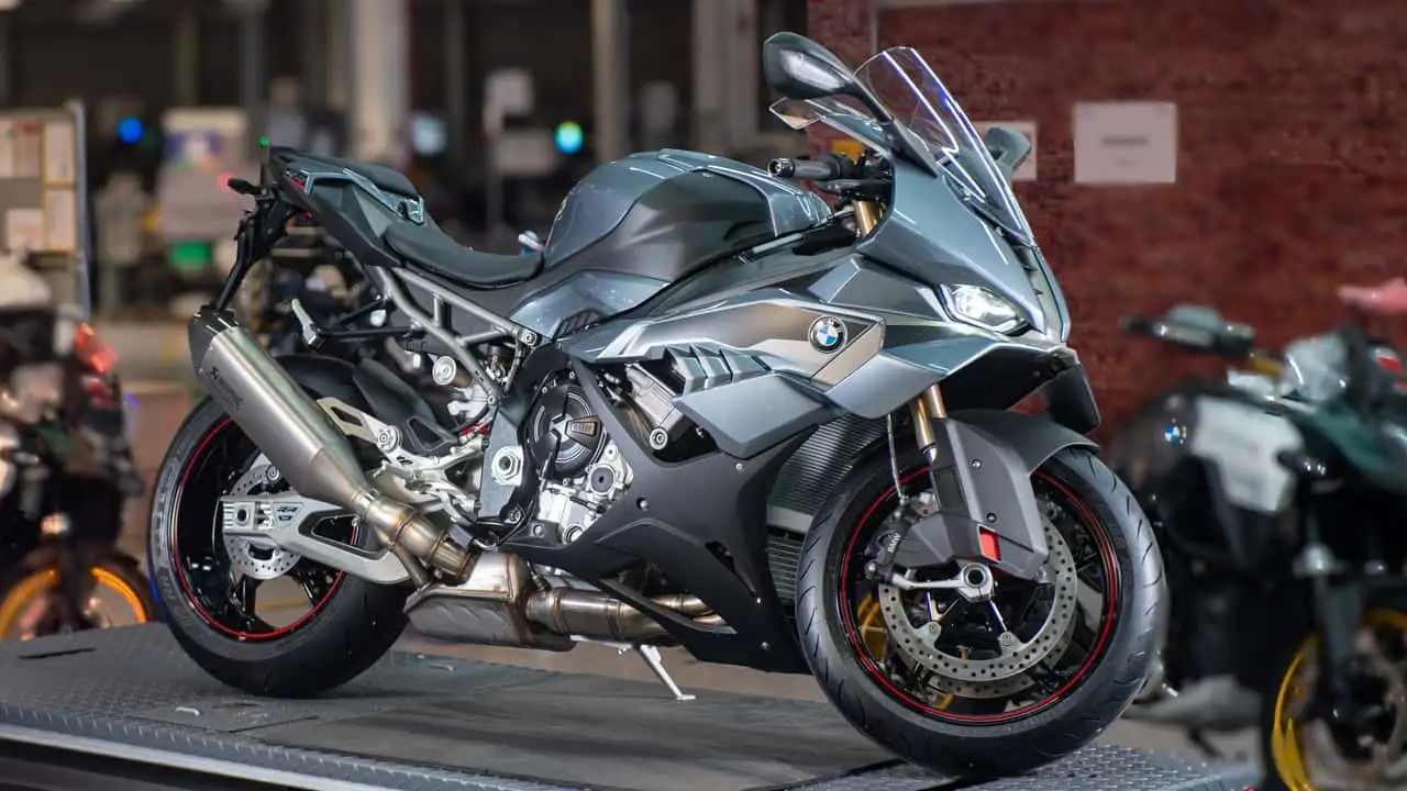 Nova BMW S 1000 RR 2025 - Foto: Divulgação